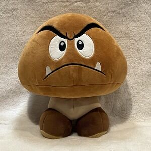 Club Mocchi-Mocchi Super Mario Medium Approx 9-10" Goomba